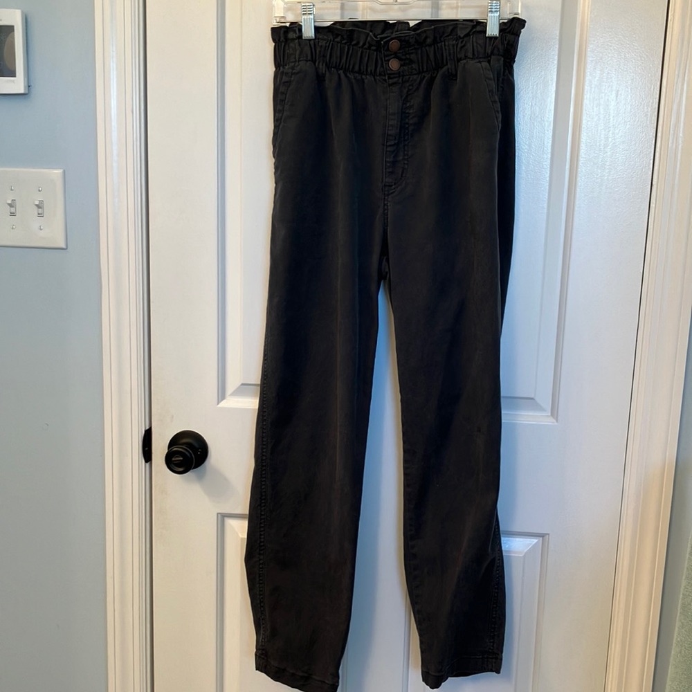 Universal Thread High-Rise Tapered Pants Size 4